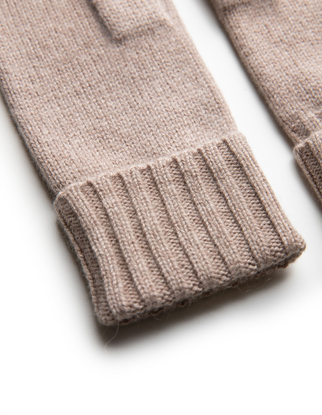 Tumvante Cashmere Beige